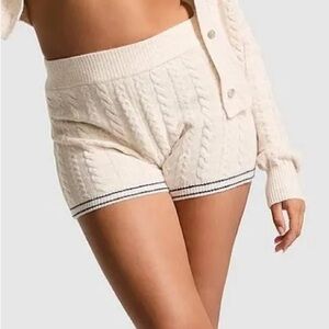 NWT Victoria's Secret PINK Collegiate Cable Knit Shorts XL Beige Cream Ivory